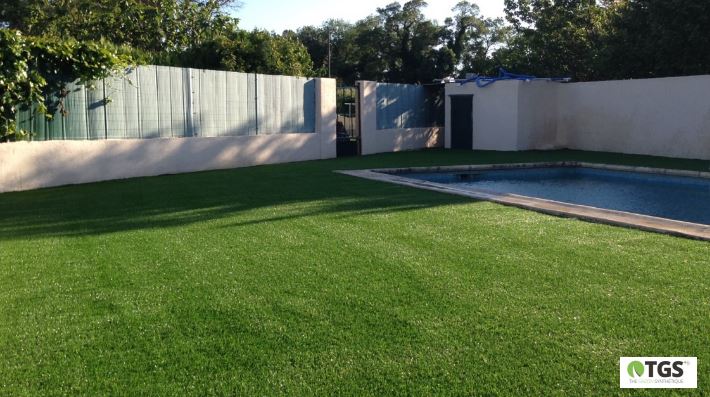 Pose de gazon synthétique dans l'Essonne